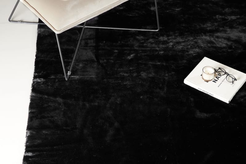 Nina Flatvävd matta Rektangulär 160x230 cm - Svart - Textil & mattor - Mattor - Flatvävda mattor