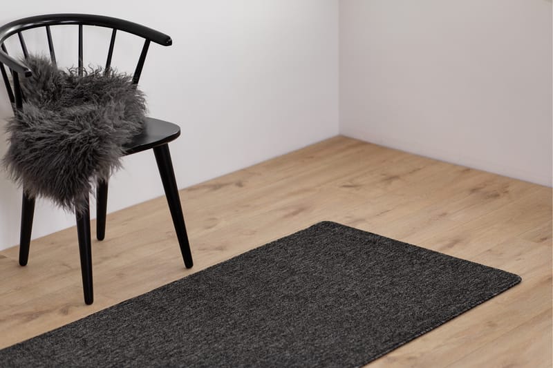 Porto Flatvävd Matta 80x150 cm - Antracit - Textil & mattor - Mattor - Flatvävda mattor