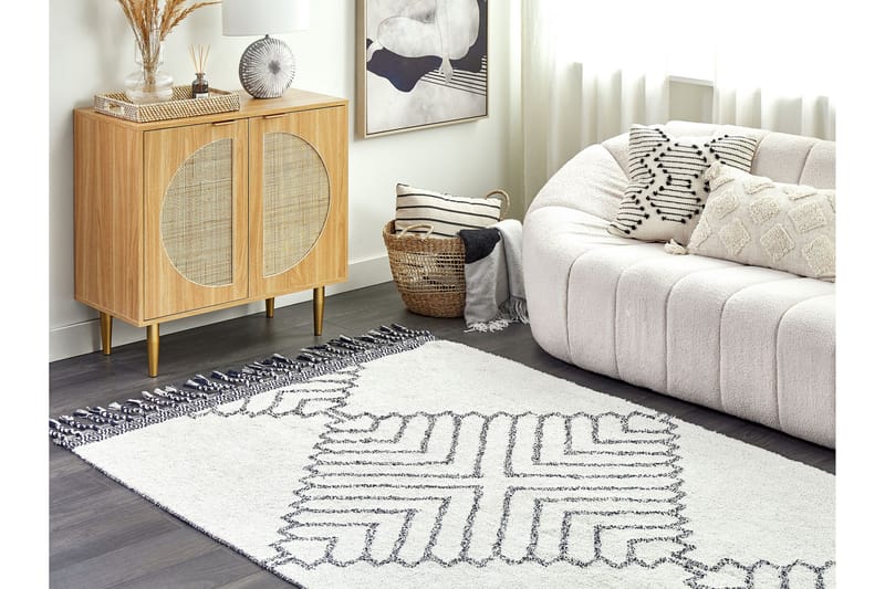 Eray Ryamatta 140x200 cm - Svart/Vit - Textil & mattor - Mattor - Modern matta - Ryamatta & luggmatta