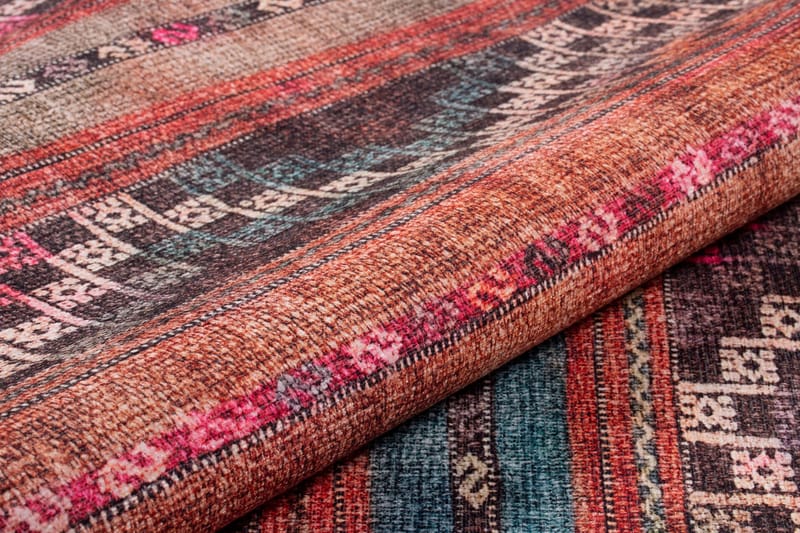 Artloop Matta 140x190 cm - Multifärgad - Textil & mattor - Mattor - Modern matta - Friezematta
