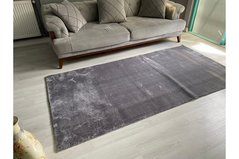 Neema Wiltonmatta 60x100 cm Rektangulär - Antracit - Textil & mattor - Mattor - Modern matta - Friezematta