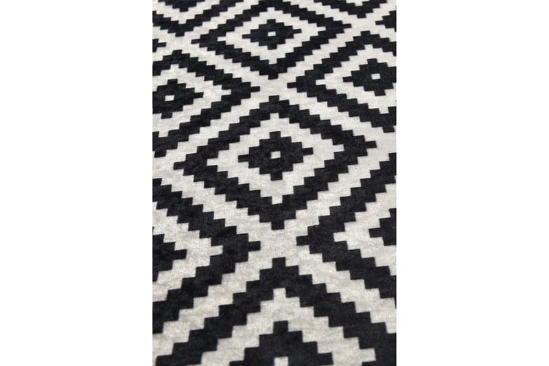 Umukara Matta 140x190 cm - Flerfärgad/Sammet - Textil & mattor - Mattor - Modern matta - Friezematta