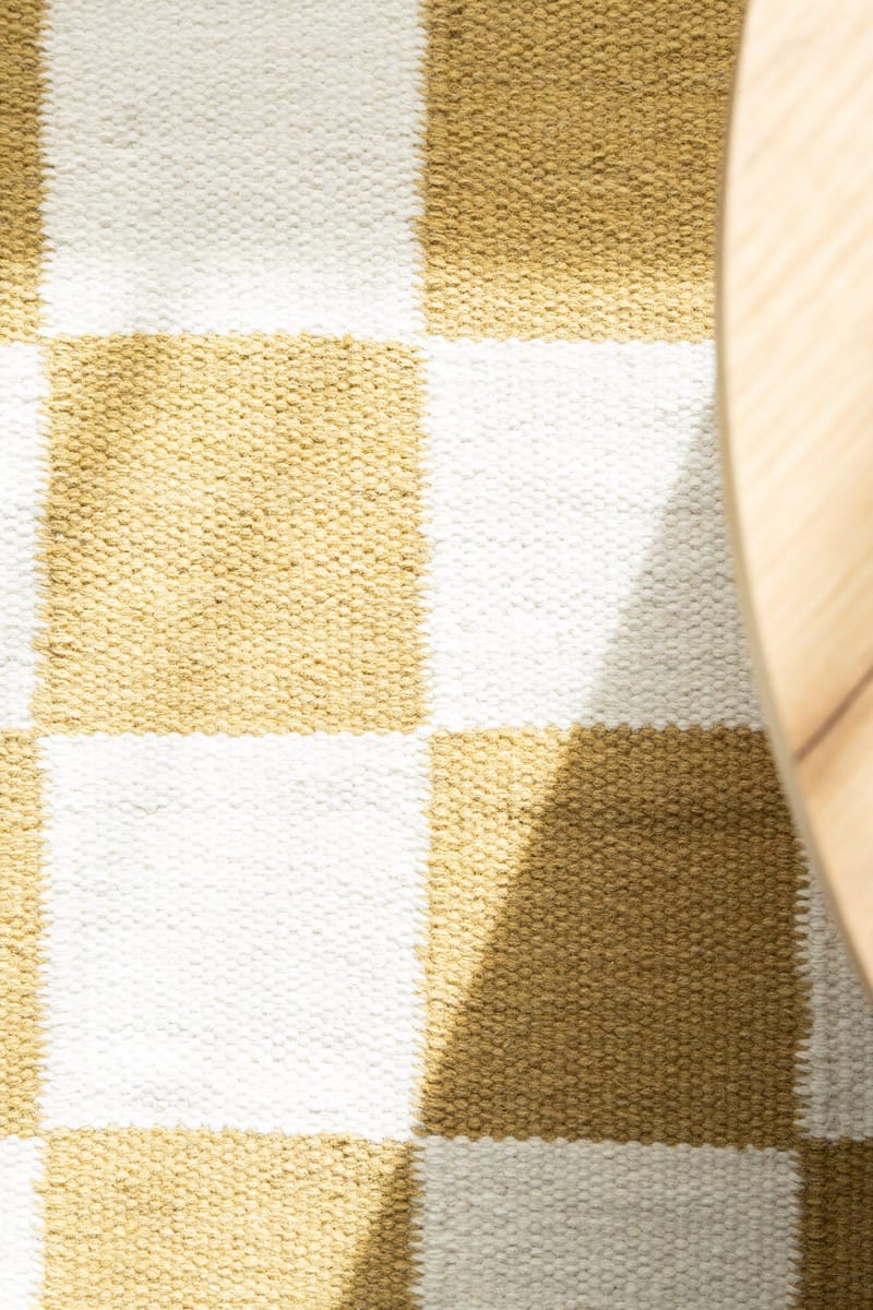Handvävd Matta Nordic Check 160x230 cm - Lejongul - Textil & mattor - Mattor - Modern matta - Ullmatta