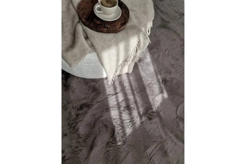 Heaven Deluxe Ryamatta 140x200 cm - Charcoal - Textil & mattor - Mattor - Modern matta - Ryamatta & luggmatta