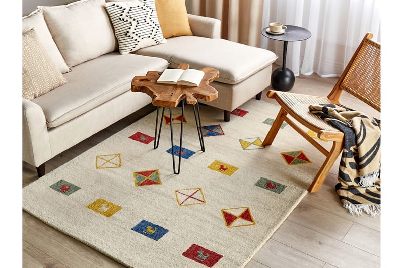 Misnili Ryamatta 140x200 cm - Beige - Textil & mattor - Mattor - Modern matta - Ryamatta & luggmatta