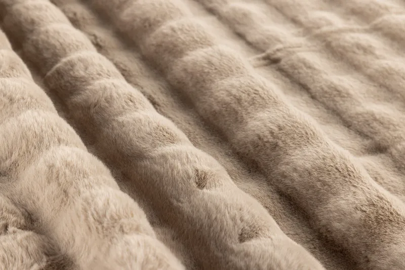 Novis Plastmatta 200x290 cm - Beige - Textil & mattor - Mattor - Modern matta - Wiltonmattor