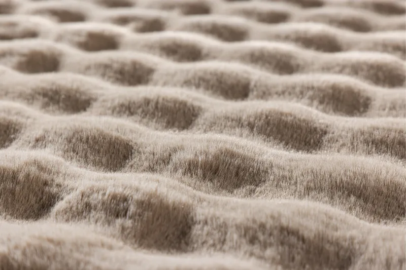 Novis Plastmatta 200x290 cm - Beige - Textil & mattor - Mattor - Modern matta - Wiltonmattor