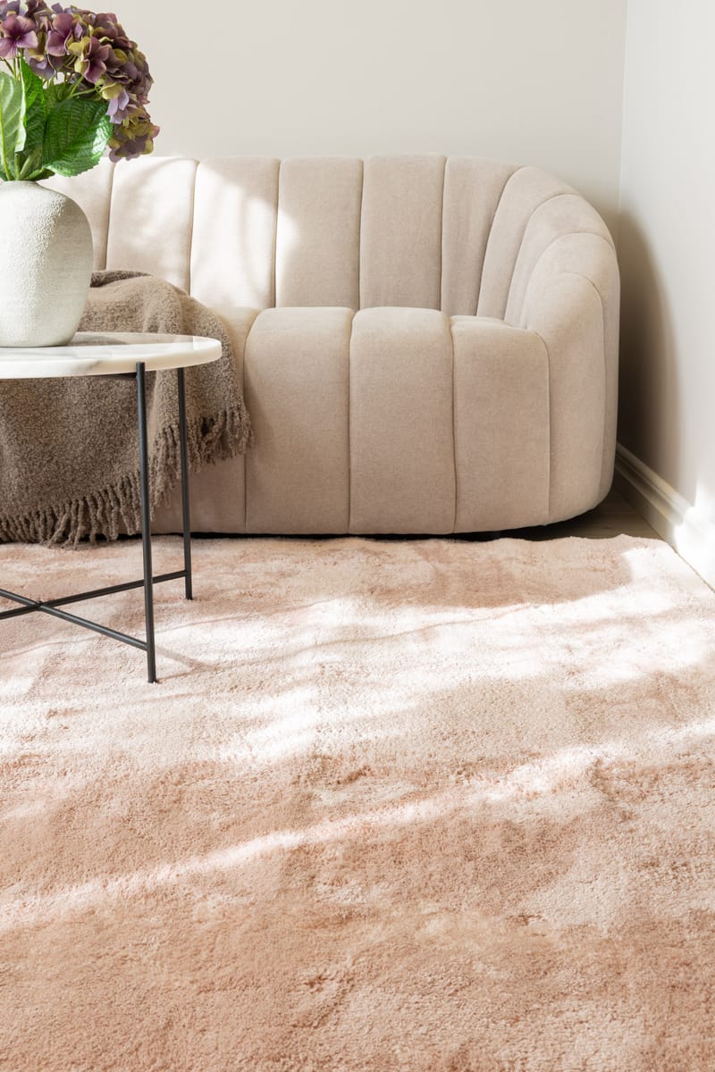 Cozy Ryamatta 133x190 cm Rektangulär - Rosa - Textil & mattor - Mattor - Modern matta - Ryamatta & luggmatta