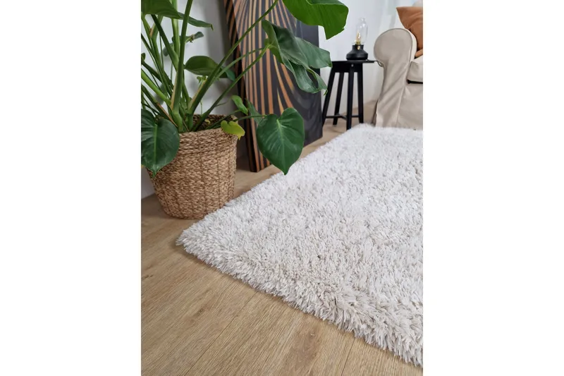 Floki Ryamatta 160x230 cm Rektangulär - Vit - Textil & mattor - Mattor - Modern matta - Ryamatta & luggmatta