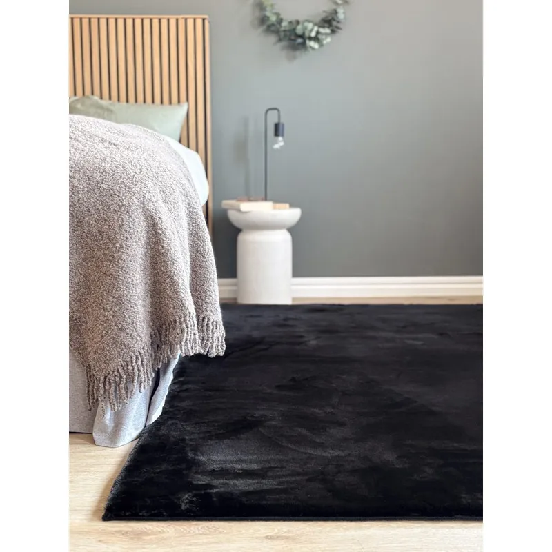 Ryamatta Heaven - 140x200 cm, Svart - Textil & mattor - Mattor - Modern matta - Ryamatta & luggmatta