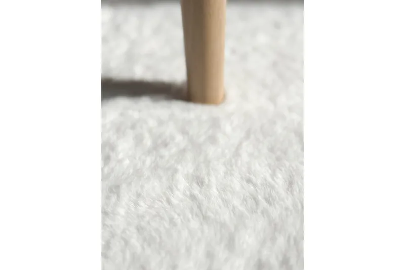 Heaven Ryamatta Vit 60*120 - Vit - Textil & mattor - Mattor - Modern matta - Ryamatta & luggmatta