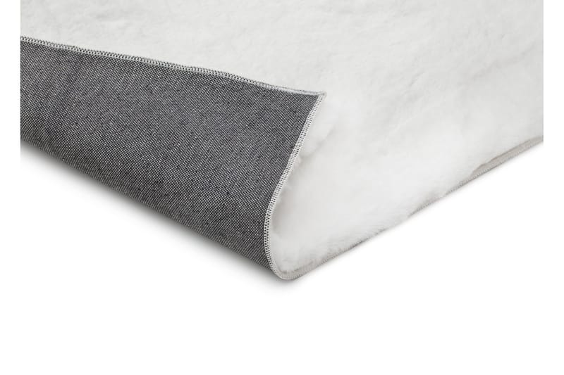 Heaven Ryamatta Vit 60*120 - Vit - Textil & mattor - Mattor - Modern matta - Ryamatta & luggmatta