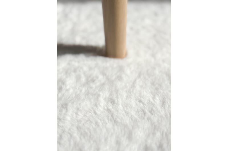 Heaven Ryamatta Vit 60*120 - Vit - Textil & mattor - Mattor - Modern matta - Ryamatta & luggmatta