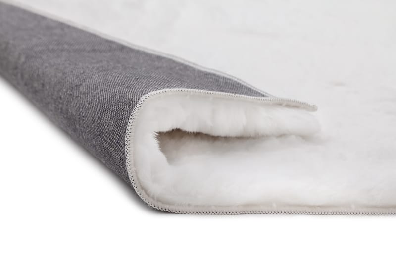 Heaven Ryamatta Vit 80*160 - Vit - Textil & mattor - Mattor - Modern matta - Ryamatta & luggmatta