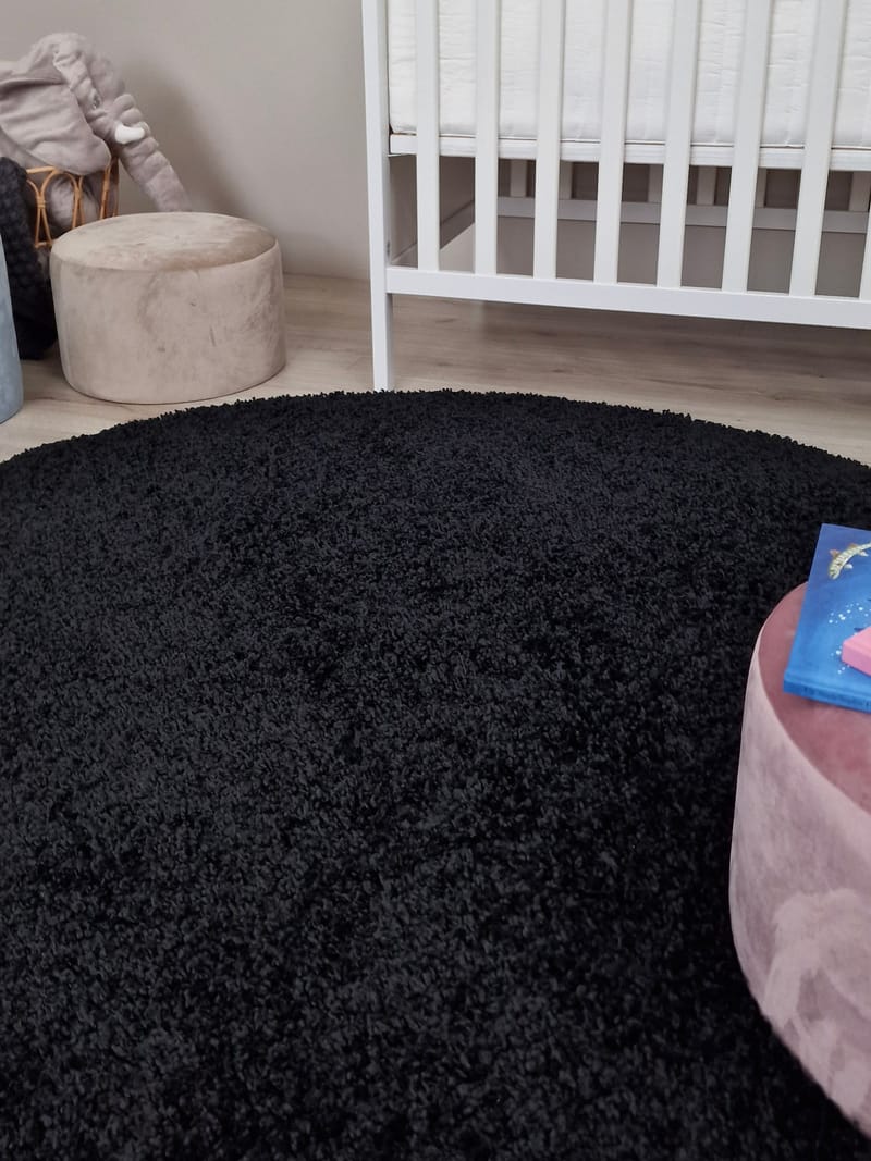 Lounge Ryamatta 200 cm Rund - Svart - Textil & mattor - Mattor - Modern matta - Ryamatta & luggmatta