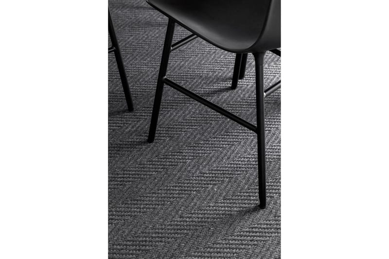 Elsa Matta 133x200 cm Svart - Vm Carpet - Textil & mattor - Mattor - Modern matta - Ullmatta