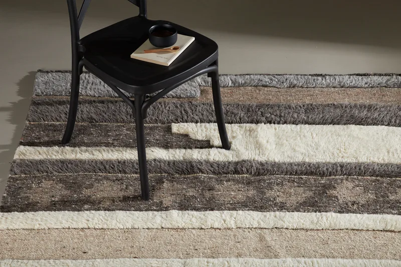 Vincent Ullmatta 250x350 cm, Vit