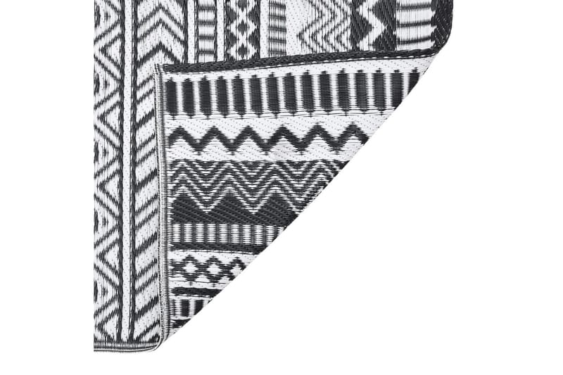 Utomhusmatta svart 140x200 cm PP - Svart - Textil & mattor - Mattor - Utomhusmattor