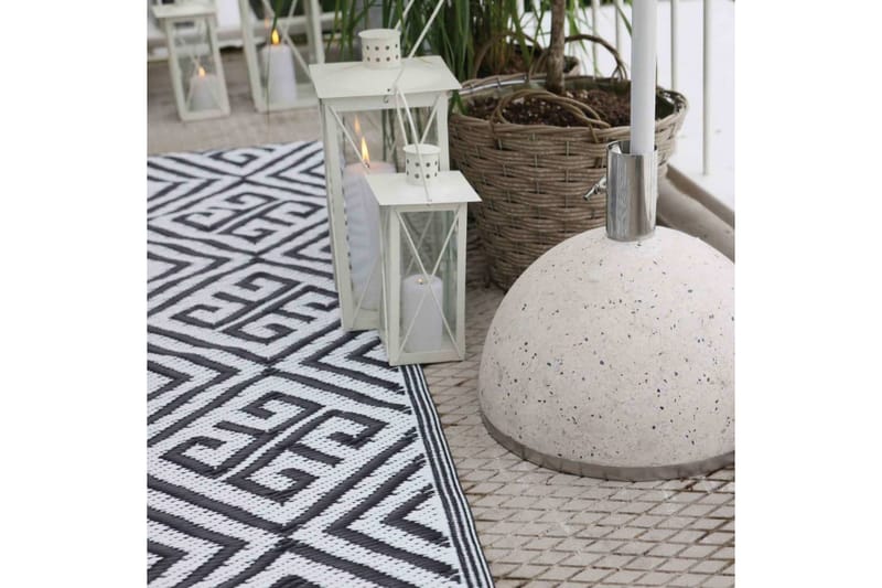 Esschert Design Utomhusmatta 120x186 cm grafisk OC12 - Svart - Textil & mattor - Mattor - Utomhusmattor