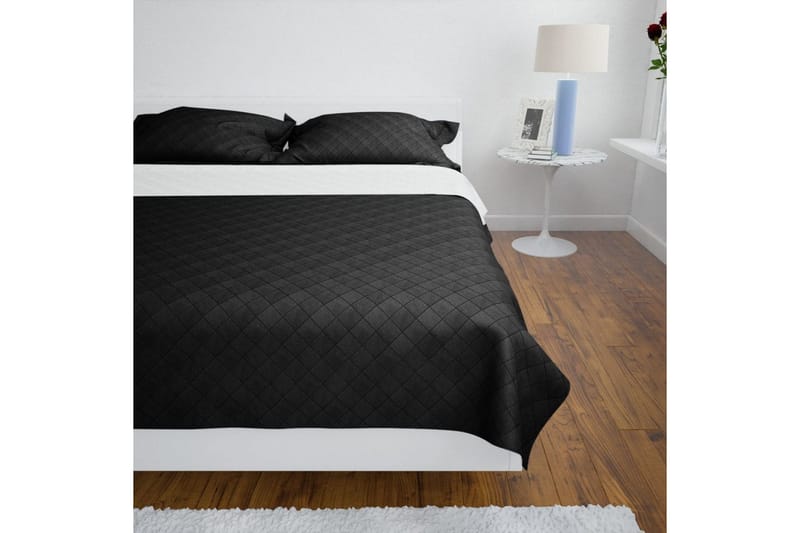 Dubbelsidigt vadderat överkast svart/vit 170x210 cm - Svart/Vit - Textil & mattor - Sängkläder - Överkast
