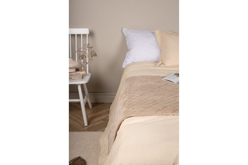 Jilly Överkast 80x260 cm - Beige - Textil & mattor - Sängkläder - Överkast - Överkast dubbelsäng