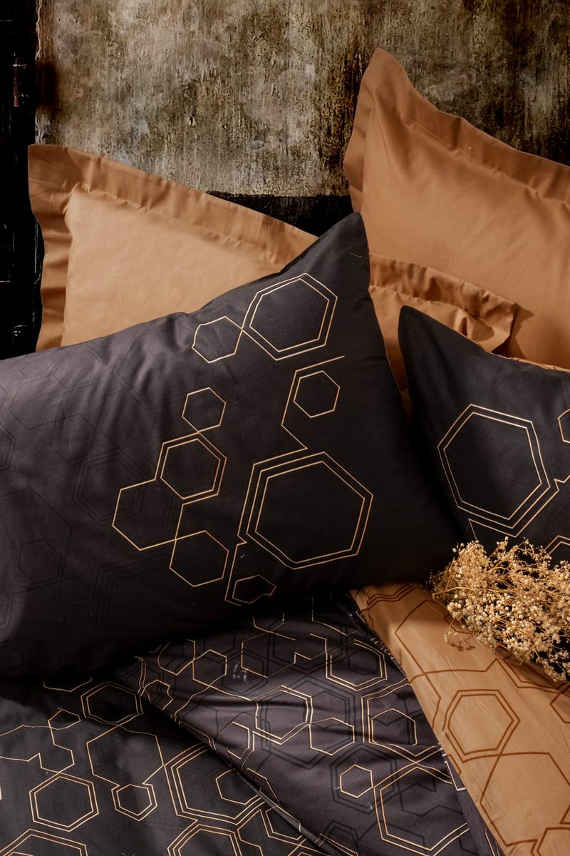 Marteby Bäddset 140x200 cm - Koppar Svart - Textil & mattor - Sängkläder - Bäddset & påslakanset