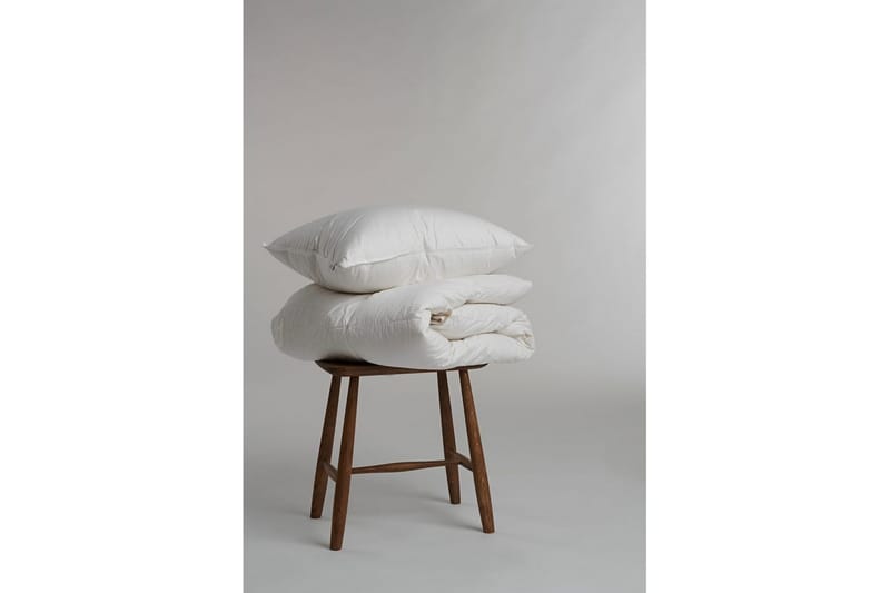 Duntäcke 150 x 210 cm Vit Svalt 400 g - Svalt 400 g - Textil & mattor - Sängkläder - Täcke
