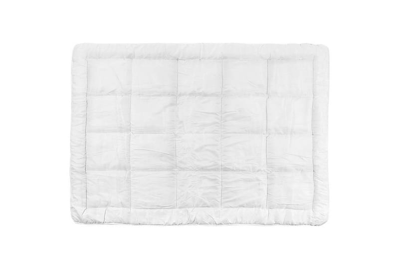 Kabru Täcke 155|220 cm - Vit - Textil & mattor - Sängkläder - Täcke - Dubbeltäcke