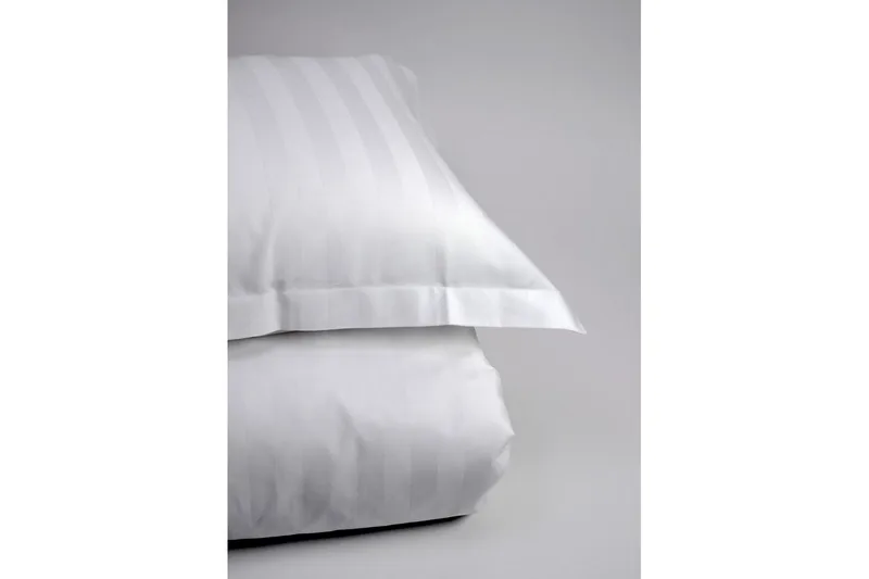 Påslakan Hotell Satinrand 28 mm 150 x 230 cm Vit, undefined