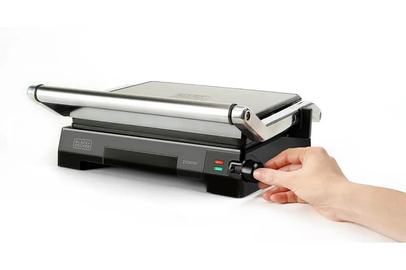 Bordsgrill Black+Decker Temp Control 2200W Borstat Stål - Grå - Trädgård & spabad - Grillar & matlagning utomhus - Övriga grillar - Bärbar grill & campinggrill