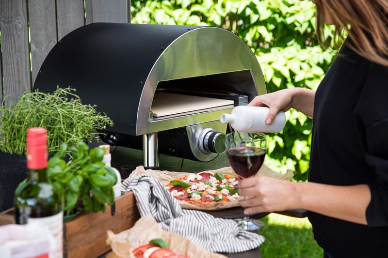 Sentosa Pizzaugn - Svart - Trädgård & spabad - Grillar & matlagning utomhus - Övriga grillar - Pizzaugn & vedugn