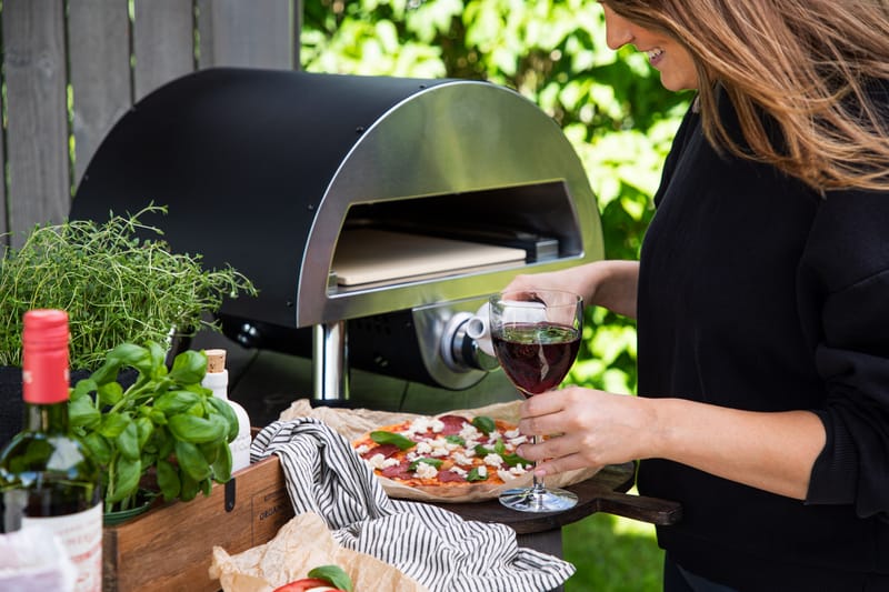 Sentosa Pizzaugn - Svart - Trädgård & spabad - Grillar & matlagning utomhus - Övriga grillar - Pizzaugn & vedugn