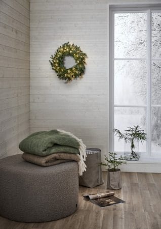 Greyland Krans med belysning 55 cm - grågrön - Trädgård & spabad - Trädgårdsskötsel - Växter & plantor - Prydnadsväxter - Dörrkransar