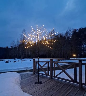 Albero Dekorationsträd belysning 250 cm - svart med vita ljuspunkter - Trädgård & spabad - Utemiljö - Altan & terrass - Altanbelysning