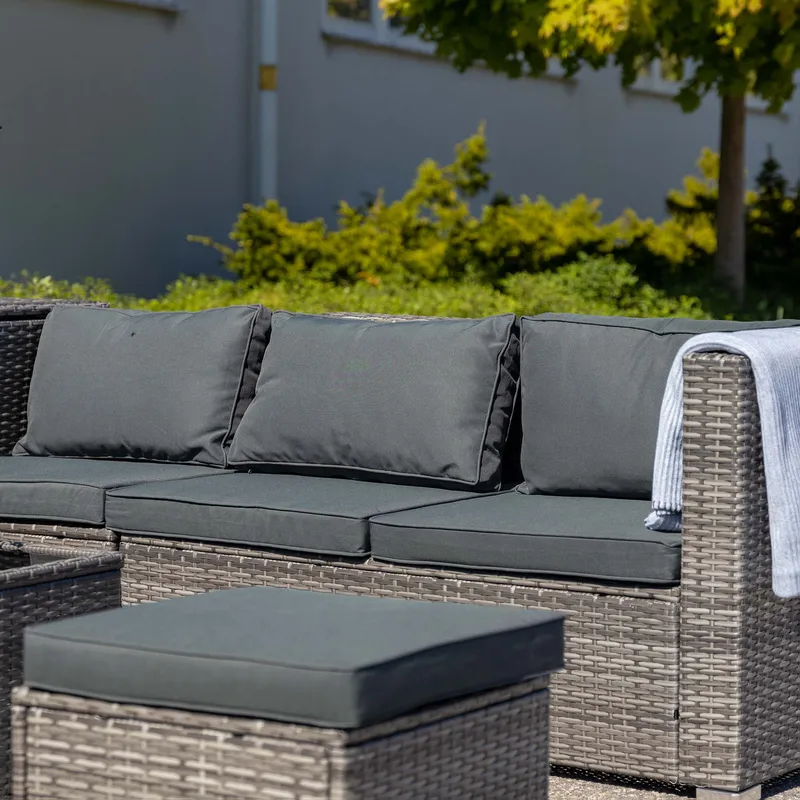 Exklusiv loungegrupp | Inbyggd förvaring | Grå konstrotting | Djursvik - Trädgård & spabad - Utemiljö - Altan & terrass - Altanmöbler
