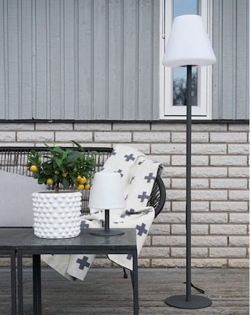 Kreta Bordslampa 16 cm - vit och svart - Trädgård & spabad - Utemiljö - Altan & terrass - Altanbelysning