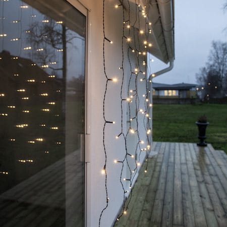 LED-ljusgardin Jul Crispy Ice White 130x130 cm 80 ljus - Svart - Trädgård & spabad - Utemiljö - Altan & terrass - Altanbelysning