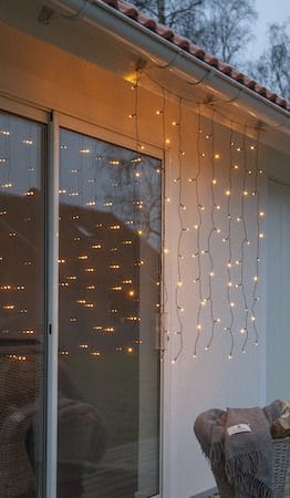 LED-ljusgardin Jul Golden Warm White 130x130 cm 80 ljus - Svart - Trädgård & spabad - Utemiljö - Altan & terrass - Altanbelysning