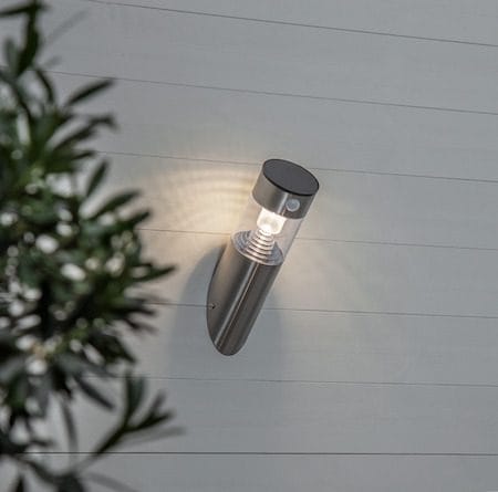 Marbella Solcellsvägglykta 9 cm - Silver - Trädgård & spabad - Utemiljö - Entré - Entrébelysning