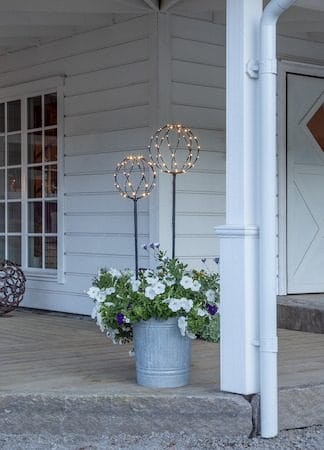 Sphere Black Utomhusdekoration 250 cm - svart - Trädgård & spabad - Utemiljö - Entré - Entrébelysning