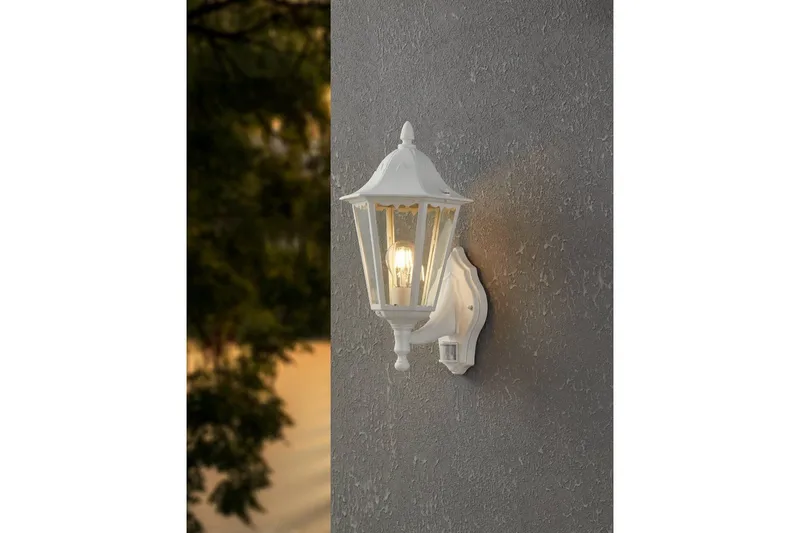 Vägglampa Utebelysning Eglo Navedo med Sensor Vit Klar - Vit - Trädgård & spabad - Utemilj ö - Entré - Entrébelysning