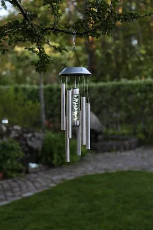 Bubbly Solcellsvindspel 35 cm - silver - Trädgård & spabad - Utemiljö - Trädgårdsdekoration - Trädgårdsfigurer & trädgårdsprydnad - Vindsnurra & vindspel