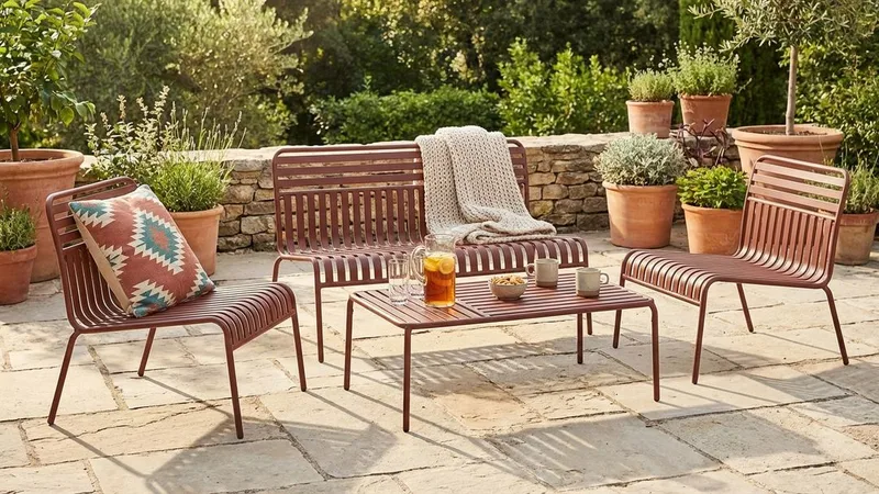 Jarva Liten 4-sits Soffgrupp Utomhus i metall - Röd - Trädgård & spabad - Utemiljö - Altan & terrass - Altanmöbler