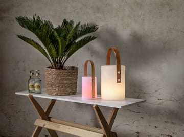 Lucie Lykta 19 cm - vit med brunt handtag - Trädgård & spabad - Utemiljö - Trädgårdsdekoration - Trädgårdsfigurer & trädgårdsprydnad - Utelykta