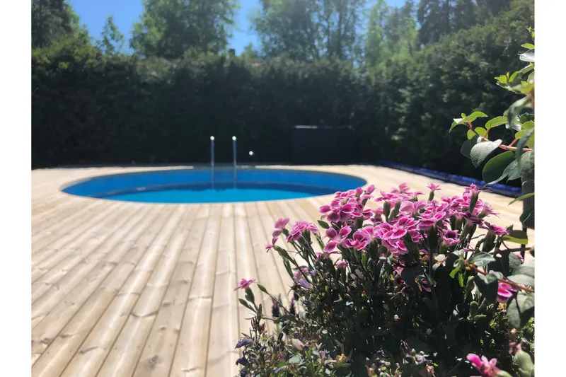 Pool ovan mark Planet Pool Planet Pool Stålväggspool Premium Rund 4,2x1,2m Inbyggd L:Ca Vit - Trädgård & spabad - Utomhusbad - Pool - Pool ovan mark