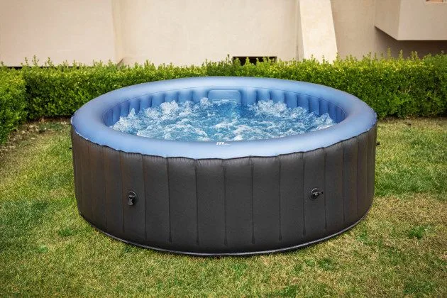 Spabad MSpa Bergen Comfort för 8 personer - Inklusive Startpaket Spabadsrengöring, undefined