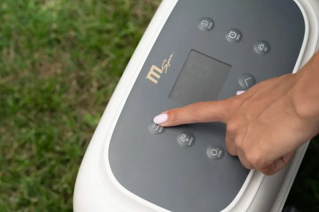 Spabad MSpa Mono Frame för 8 personer - Inklusive Startpaket Spabadsrengöring - Trädgård & spabad - Utomhusbad - Spabad - Uppblåsbart spa