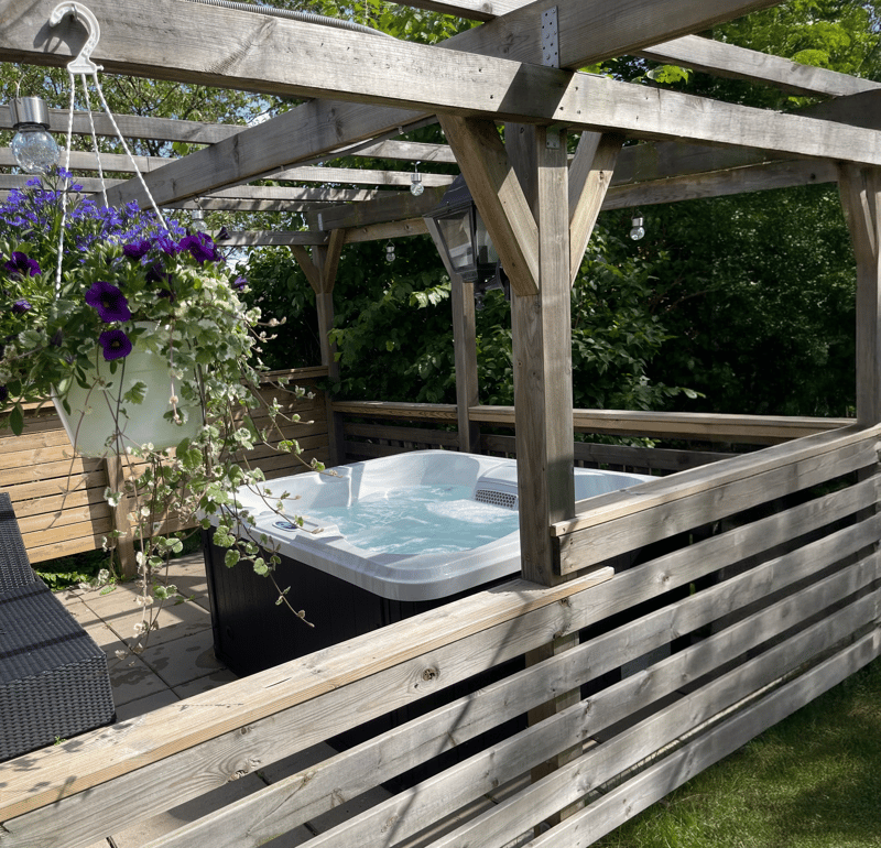 Spabad Yoruba |  4-personer |  Lyfco - Trädgård & spabad - Utomhusbad - Spabad - Utespa