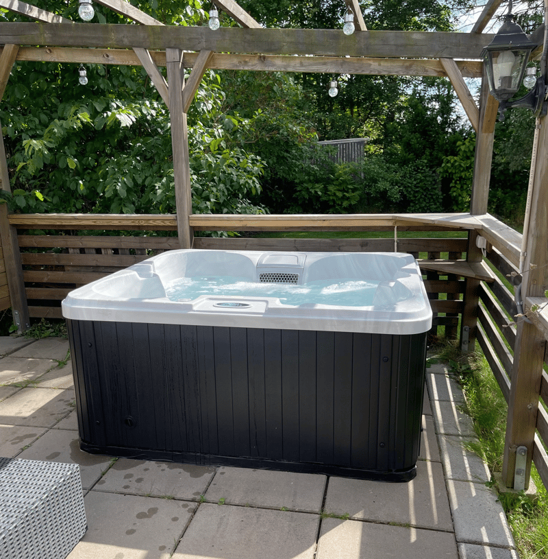 Spabad Yoruba |  4-personer |  Lyfco - Trädgård & spabad - Utomhusbad - Spabad - Utespa