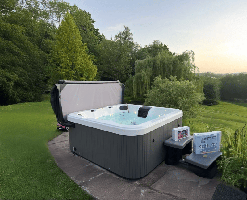 Spabad Zeus – Utespa för 6 personer | Balboa® & Lucite® | Lyfco - Trädgård & spabad - Utomhusbad - Spabad - Utespa